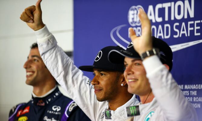 Hamilton consigue la &#039;Pole Position&#039; en el GP de Singapur.