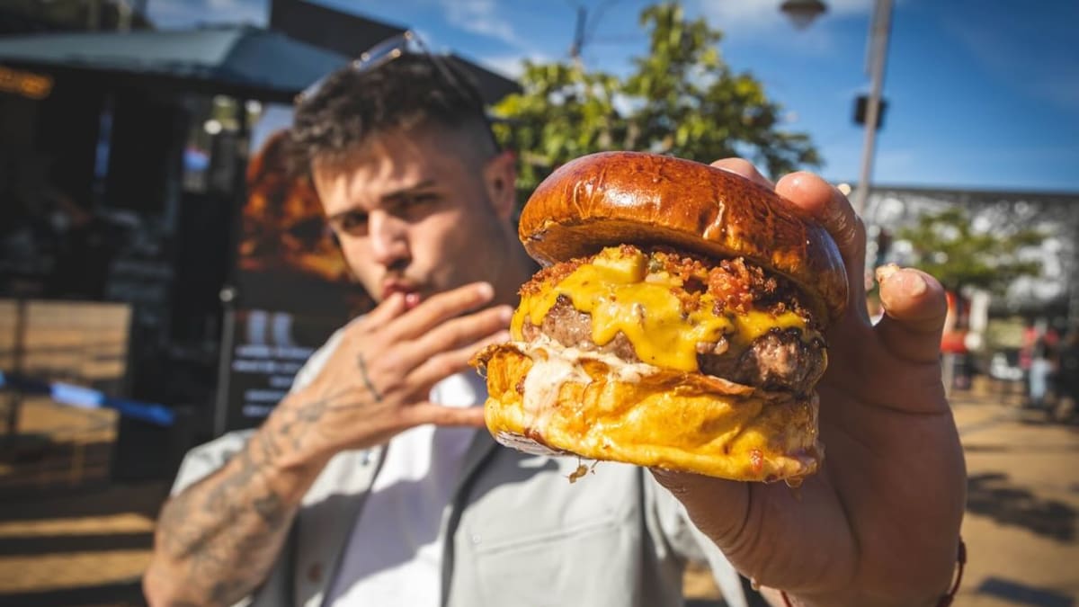 Entrevistamos a Alejandro Soriano, Director de Producción de The Champions Burger.