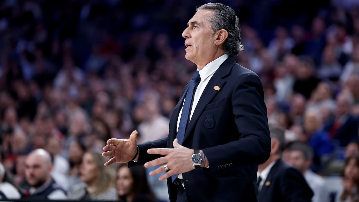 Sonora pitada a Sergio Scariolo en el Movistar Arena después de perder la final de la Copa del Rey contra Baskonia