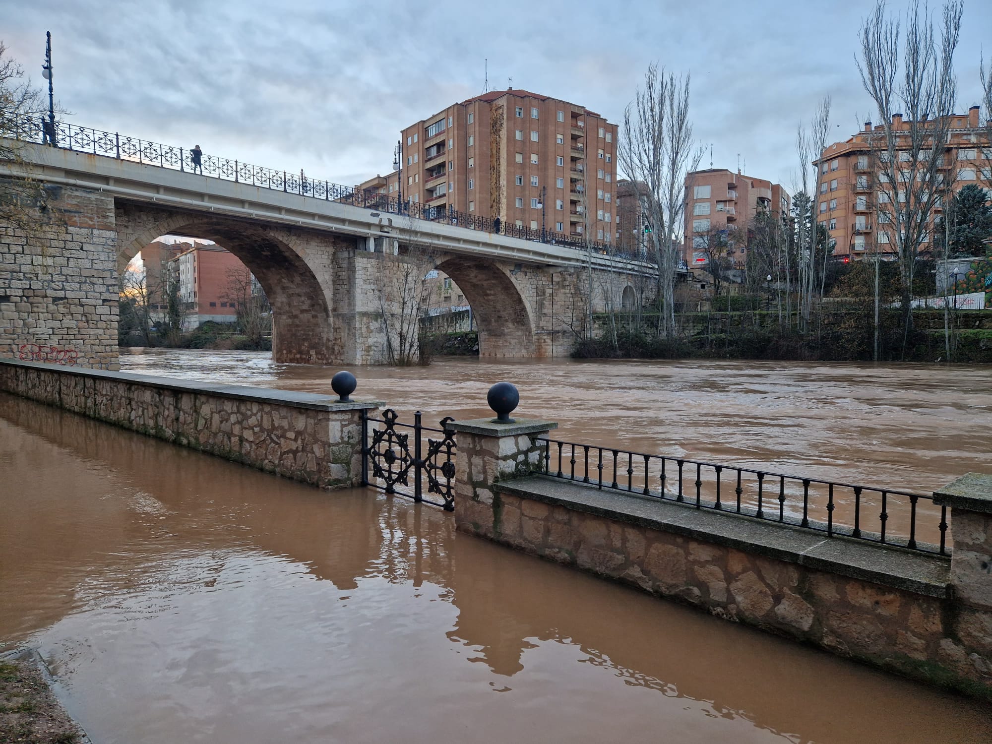 Desbordamiento del Duero a su paso por Aranda