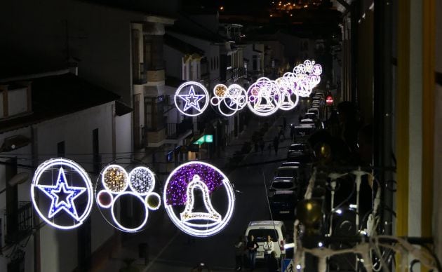 Calles de Alameda con el alumbrado