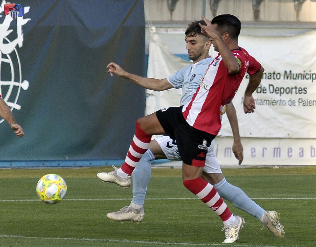 Álex Conde en el último partido ante el Zamora