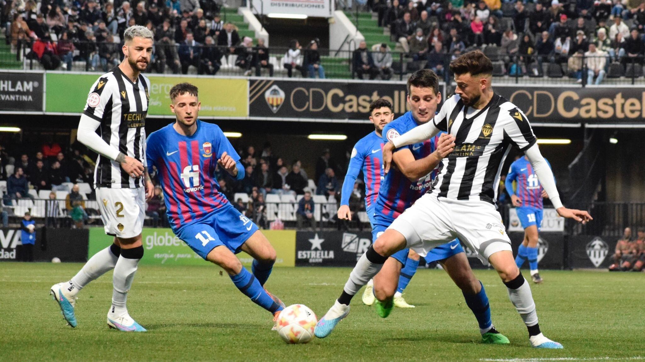 El Eldense no pudo puntuar en Castellón