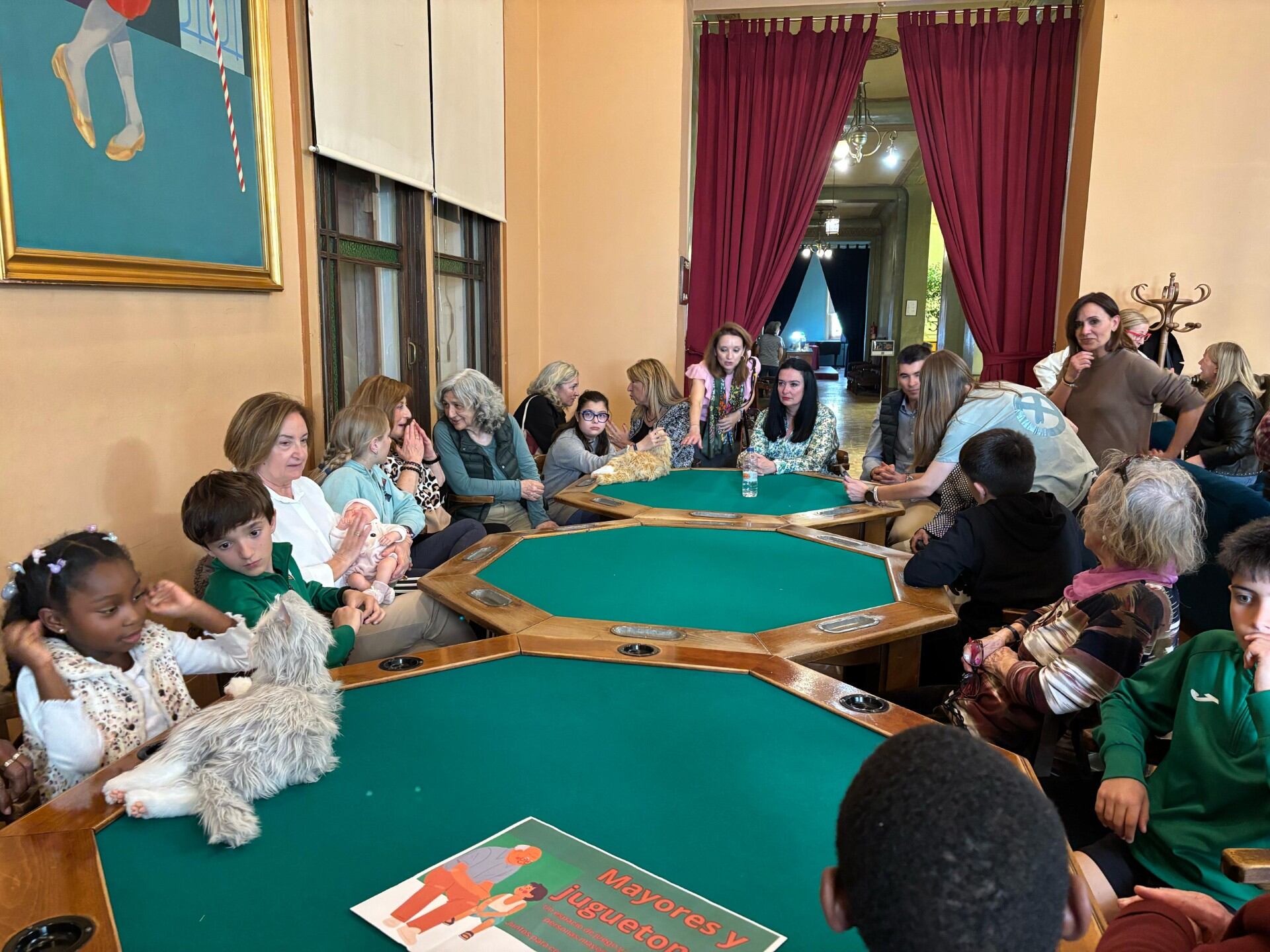 Mayores y juguetones en Huesca