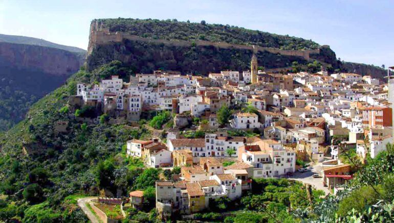 Vista del municipio de Chulilla