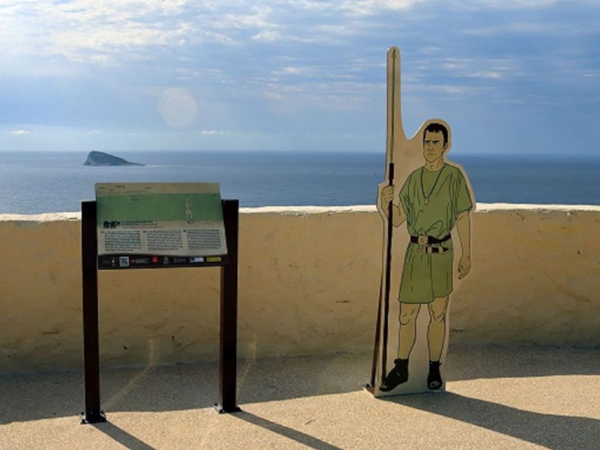 Cerca de 11.500 personas han visitado el Tossal de La Cala desde julio