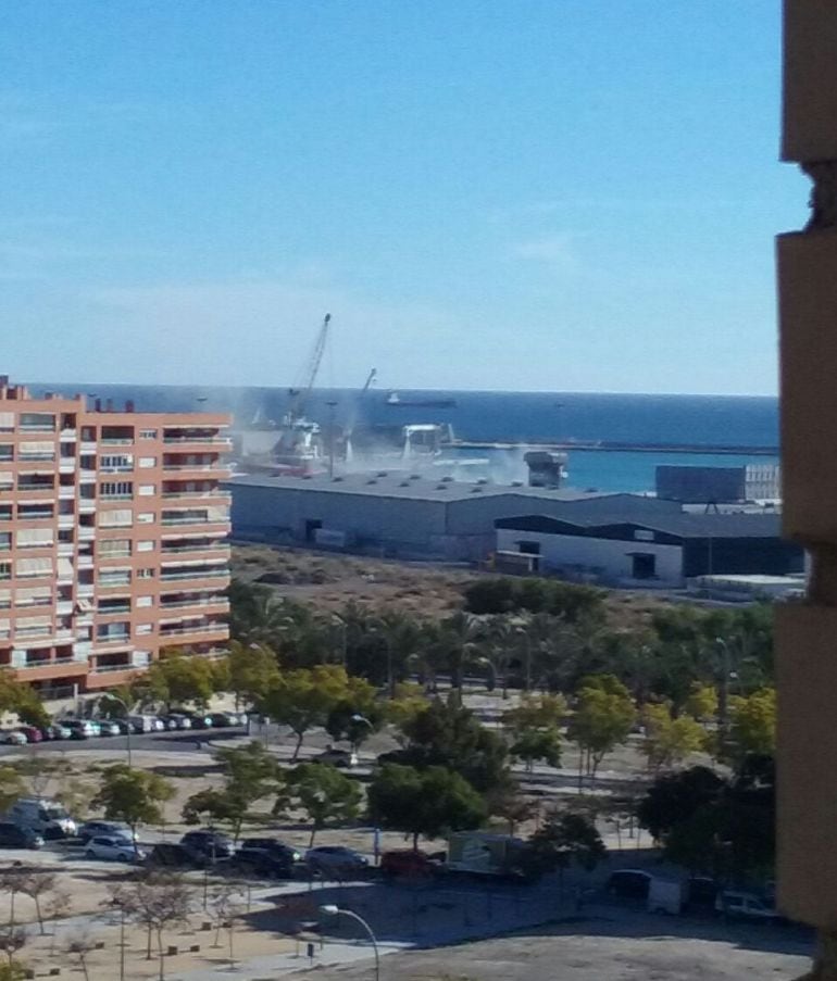 Imagen del puerto de Alicante este jueves 4 de enero