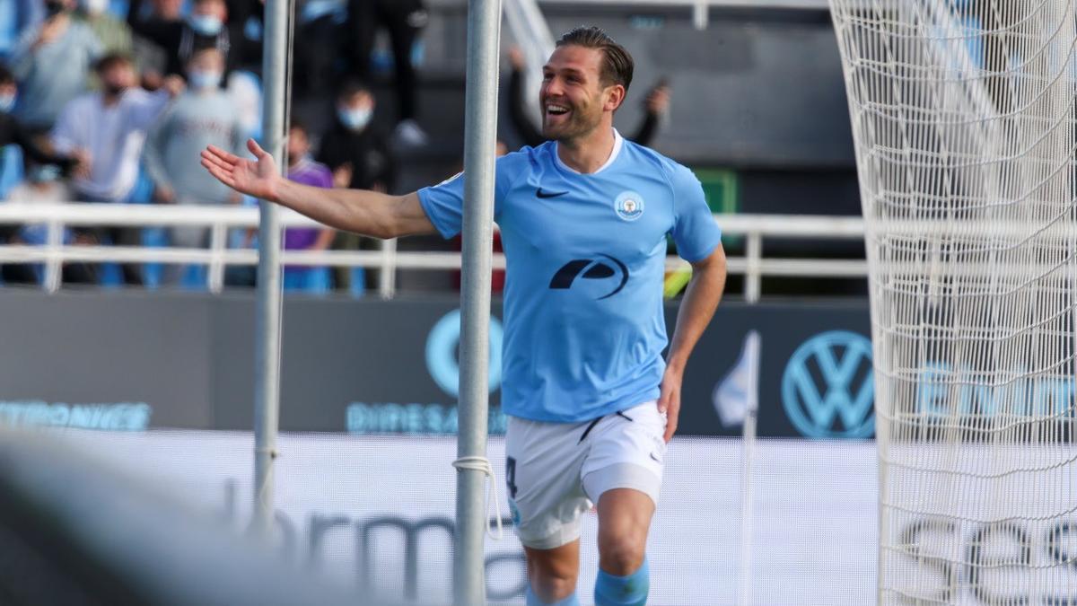 David Goldar celebrando un gol con el Ibiza. / Foto: UD Ibiza