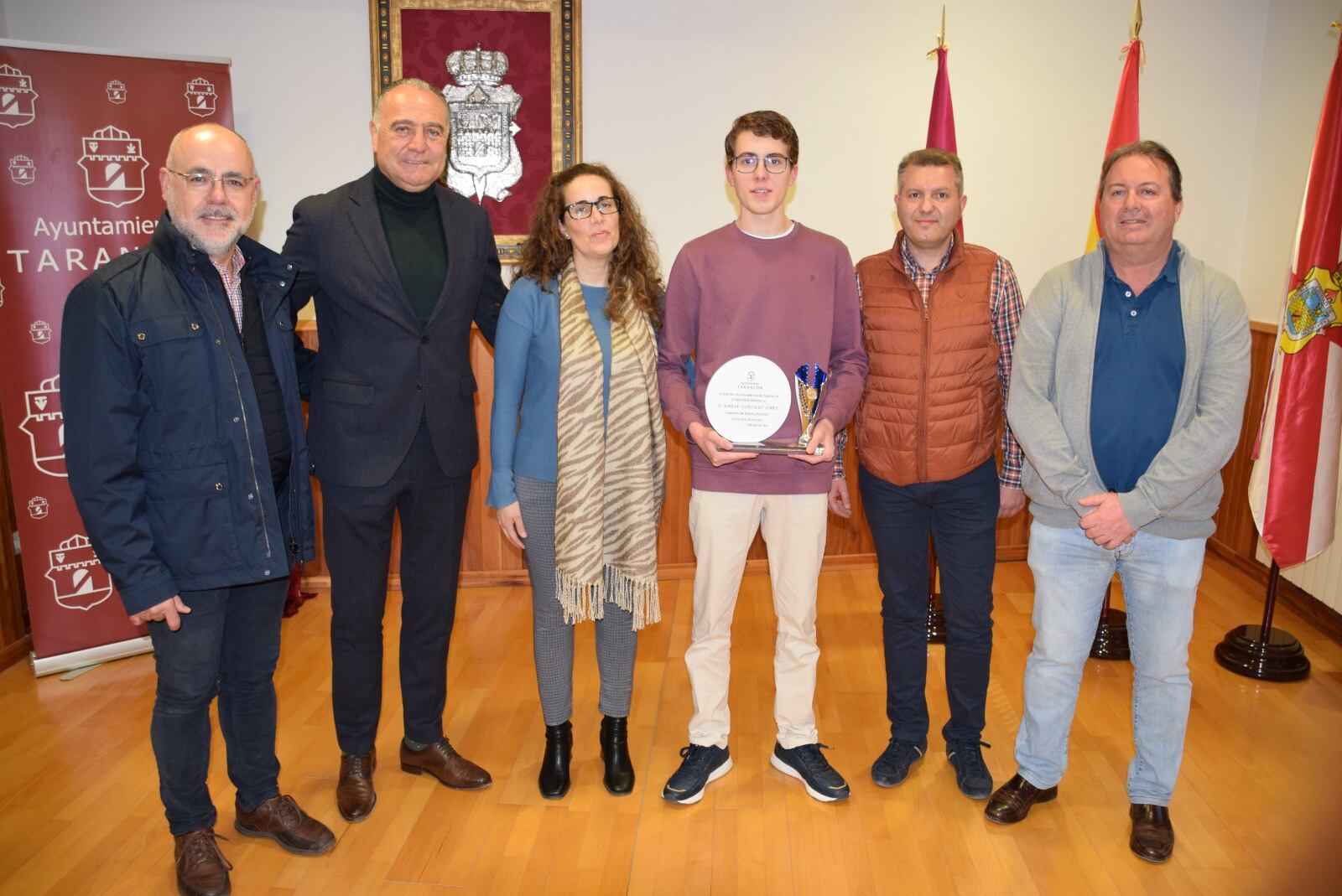 Acto de homenaje al nadador taranconero de 14 años Alvaro Gonzalez, Campeón de España de Natación Adaptada en categoría infantil