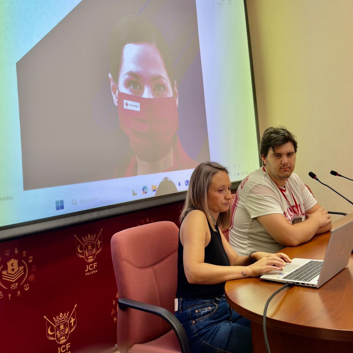 Momento de la jornada informativa