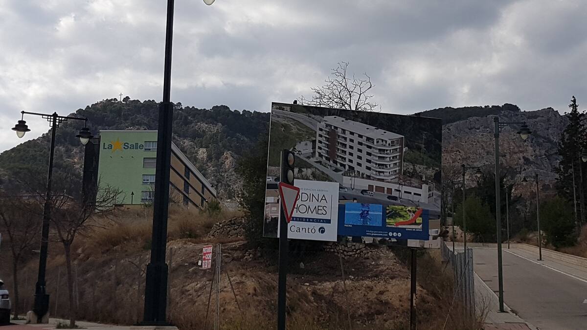 Constructores de Alcoy denuncian que el alza de las materias primas en un 30% mueve a renunciar a las licitaciones