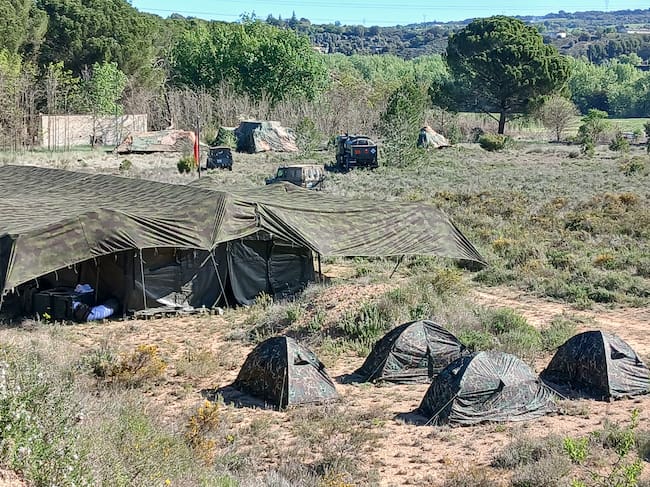 Ejercicio militar en Las Baldorrias en Barbastro