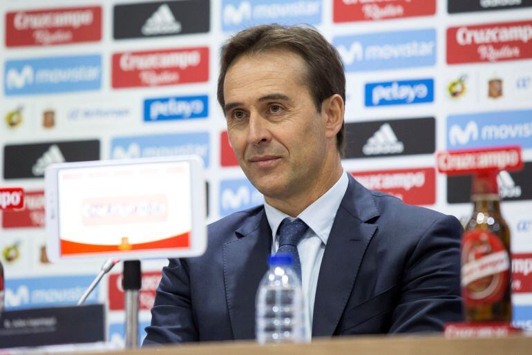 Julen Lopetegui, ante la prensa