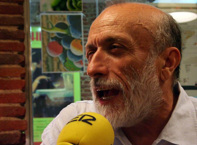 Carlo Petrini, en la librería gastronómica A Punto (Madrid)