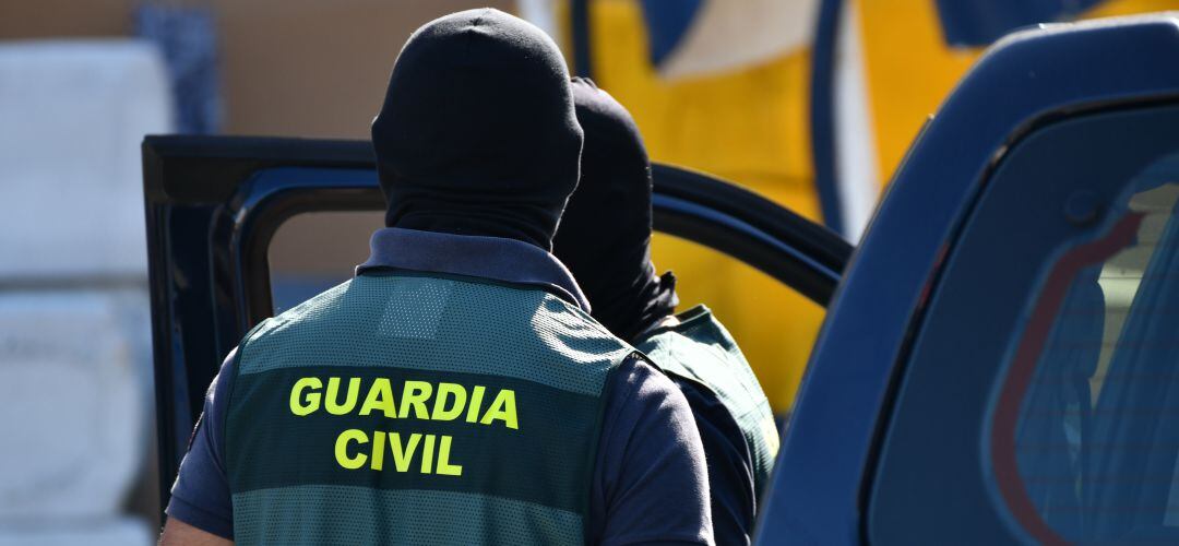 Agentes de la Guardia Civil.