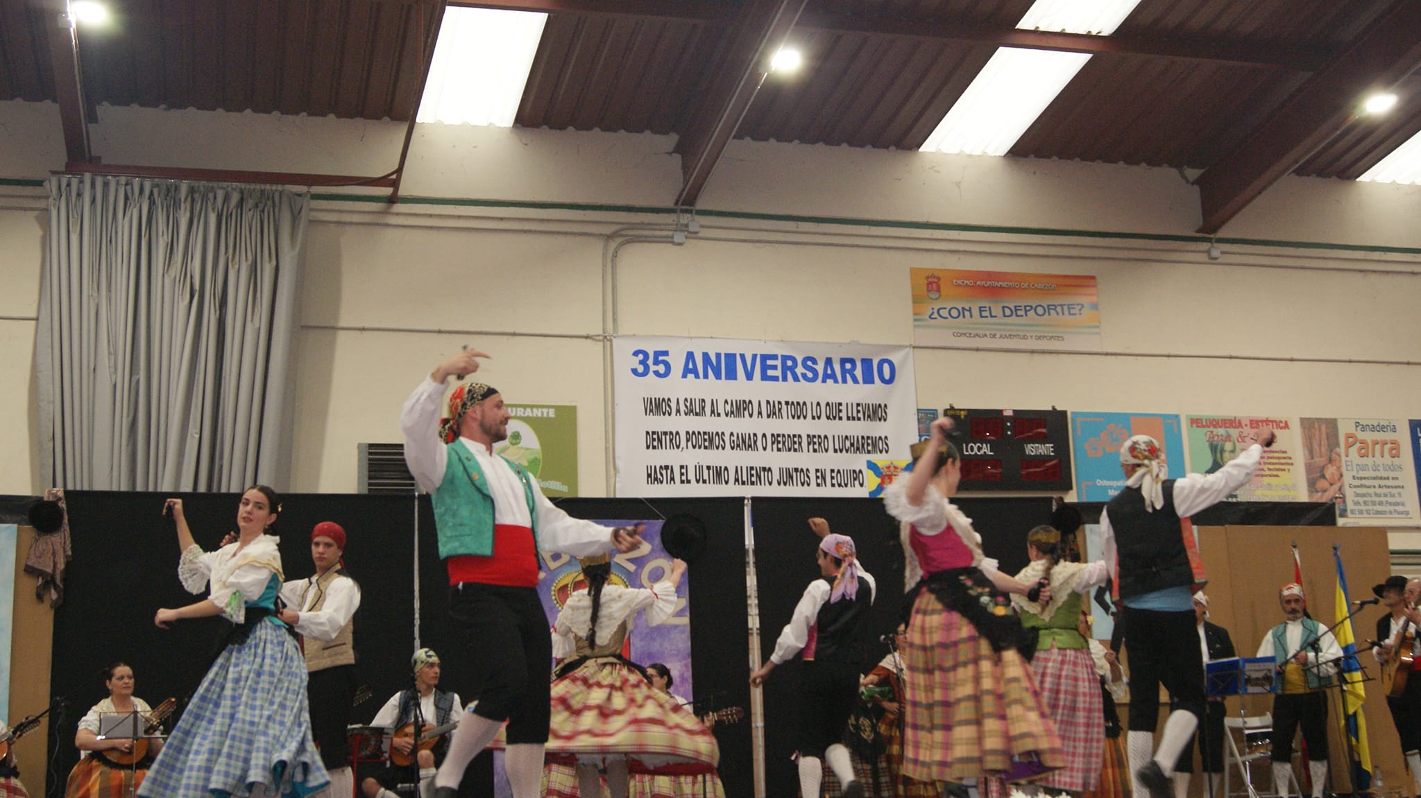 El Grupo de Danzas, en Cabezón del Pisuerga