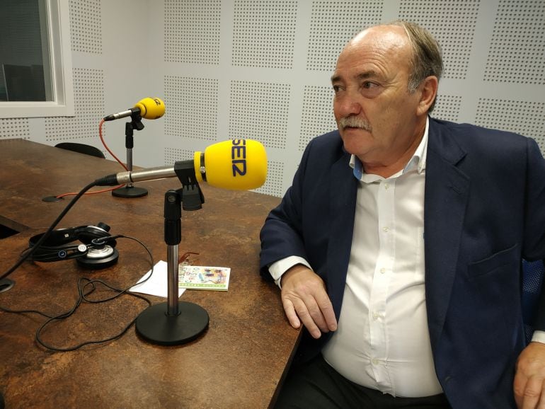 José MAnuel Otero, en Radio Bierzo