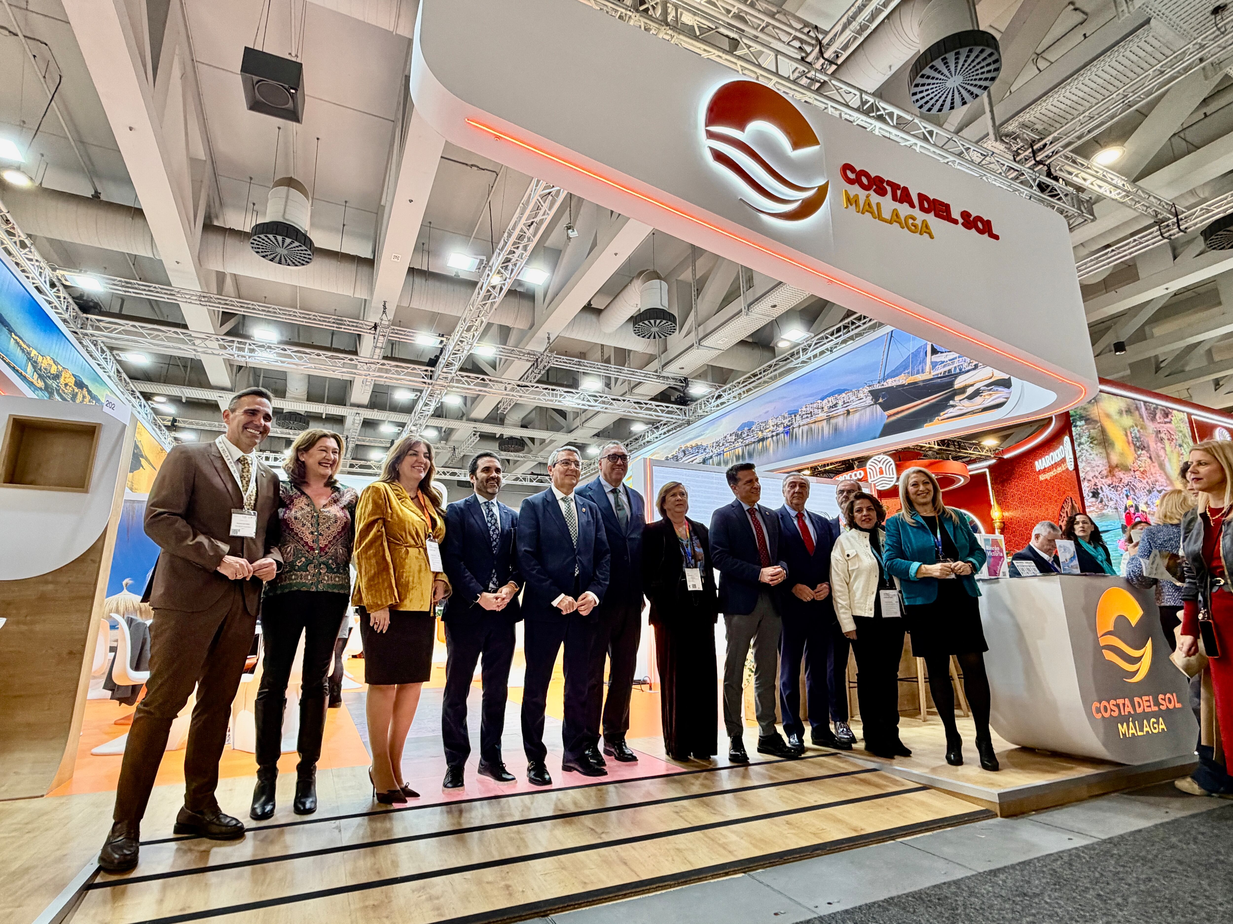 Las autoridades en el expositor de la Costa del Sol en la ITB de Berlín