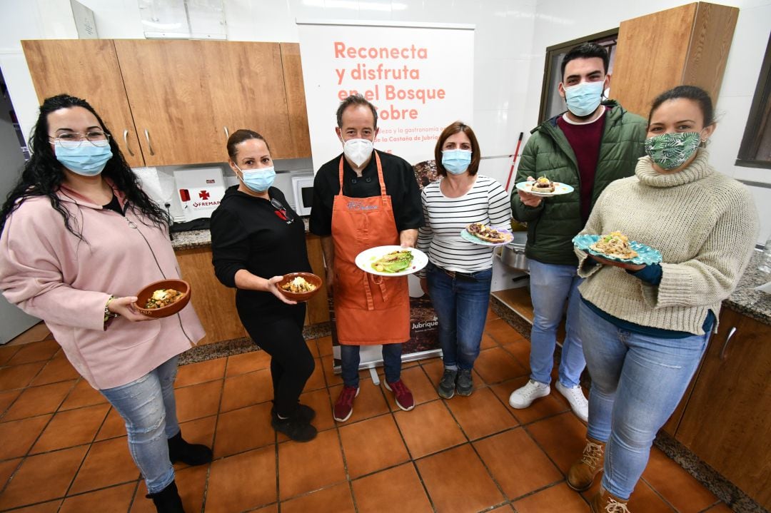 El cocinero Mariano Ruiz inaugurando las jornadas