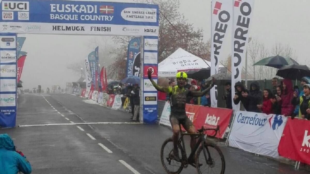 Felipe Orts y Aida Nuño, favoritos en el Ciclocross de Llodio de este sábado