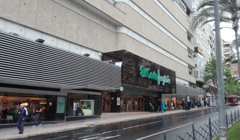 El Corte Inglés, ubicado en la céntrica avenida de Federico Soto