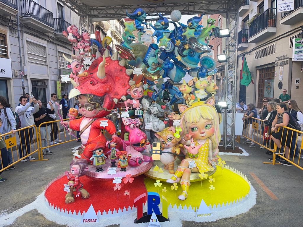 Monumento infantil de la Falla Convento Jerusalen, del artista José Gallego