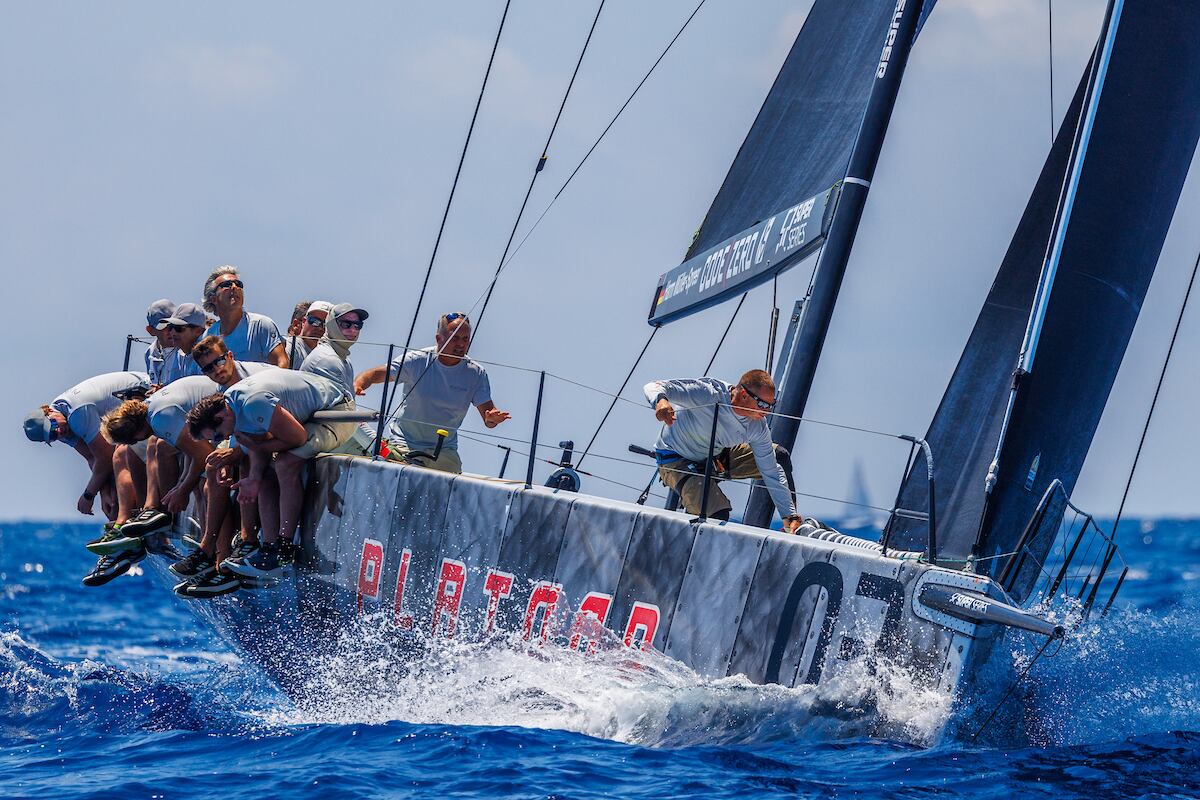 Un primer i un tercer lloc a les dues regates disputades aquest dimecres el situen al lideratge de la classificació.