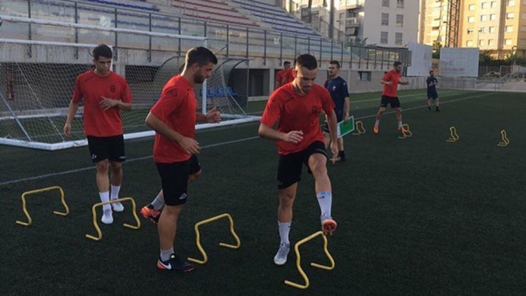 El Eldense sigue poniendo la maquinaria a punto