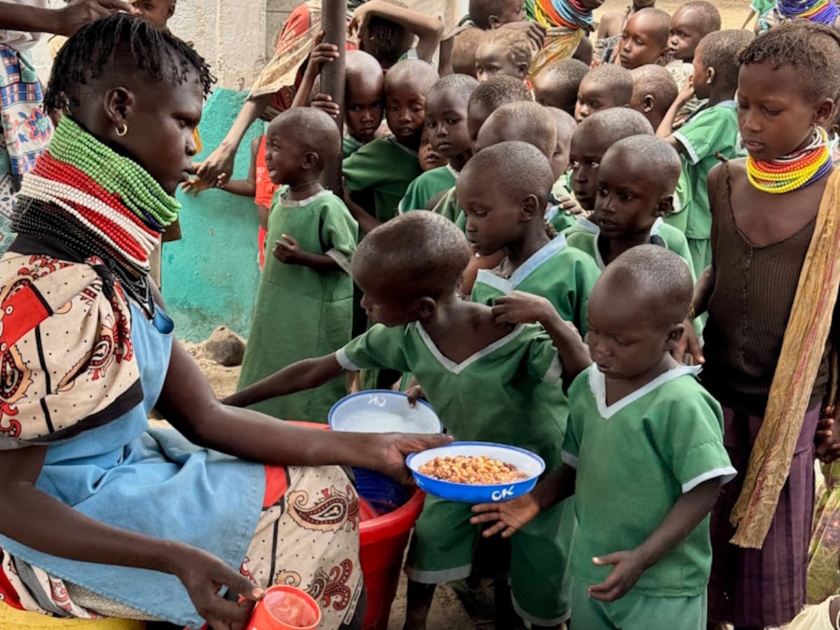 Alubias solidarias: Alcobendas busca conseguir 30 mil platos para garantizar la comida de 200 niños de Kenia