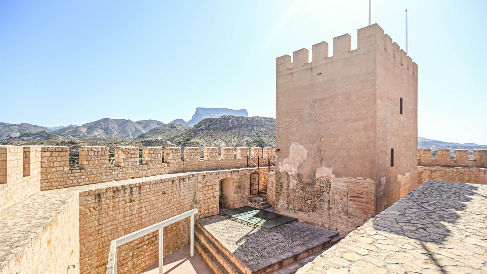 El Castillo de Petrer, buque insignia del municipio