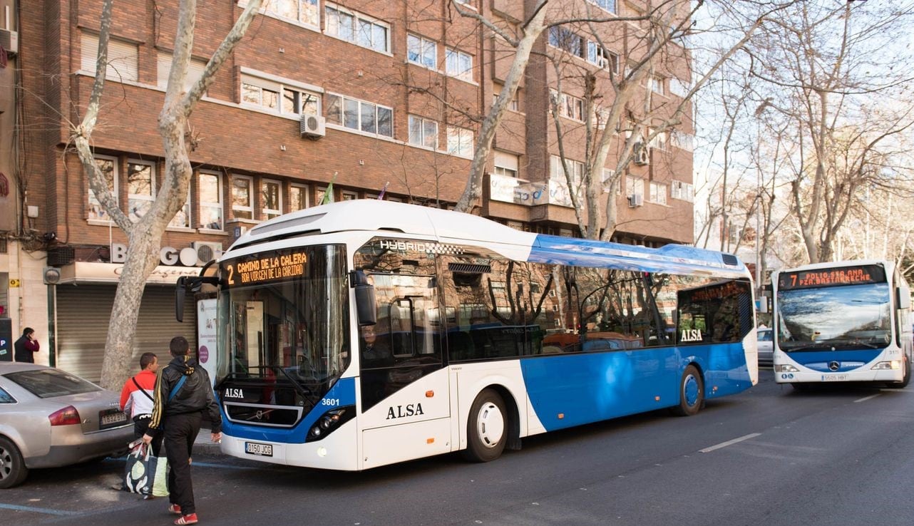 Luz verde para poner en marcha el servicio de &#039;Buhobús&#039;