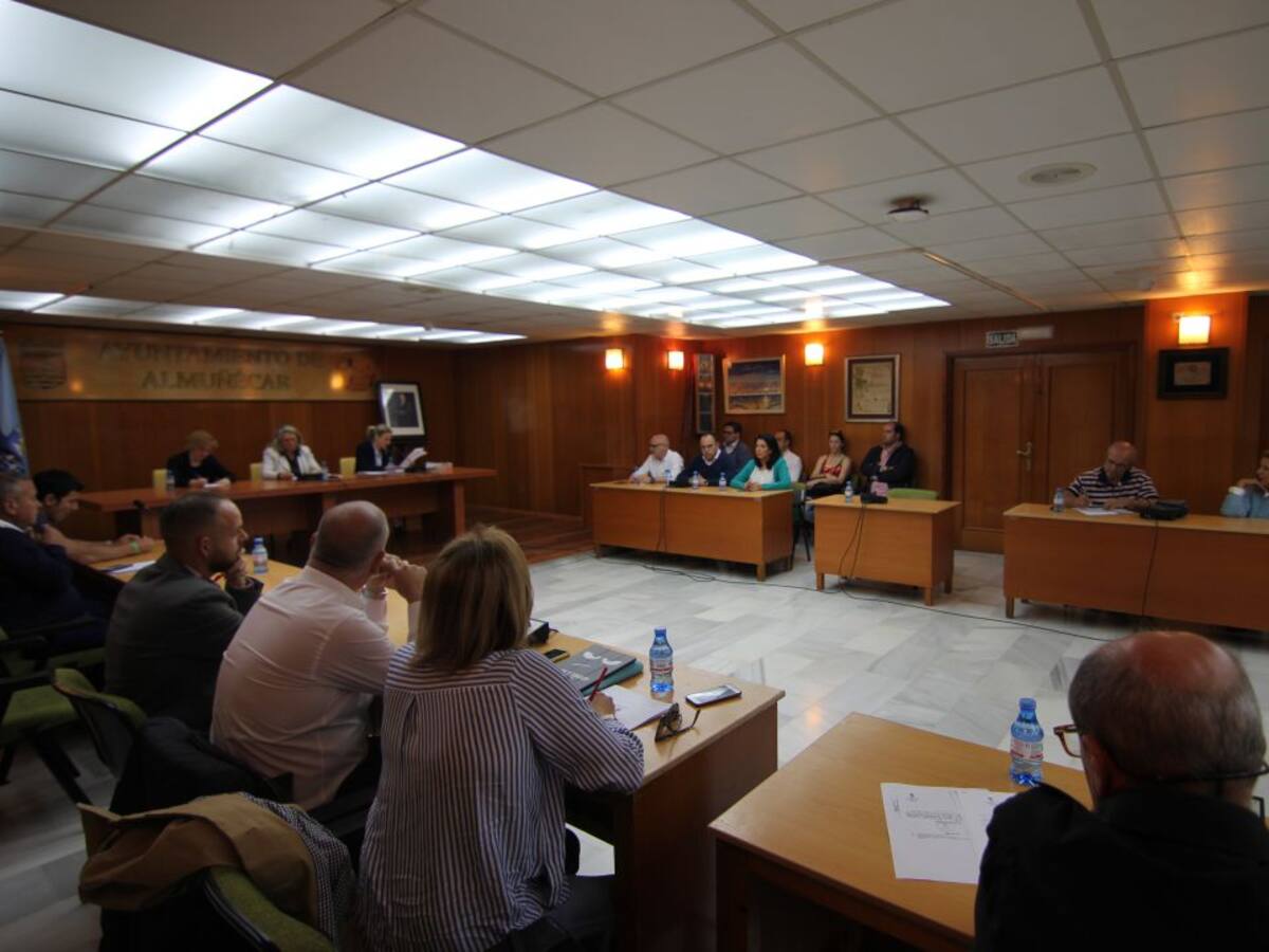 La Policía Local de Almuñécar equipara su salario a sus compañeros de la comarca