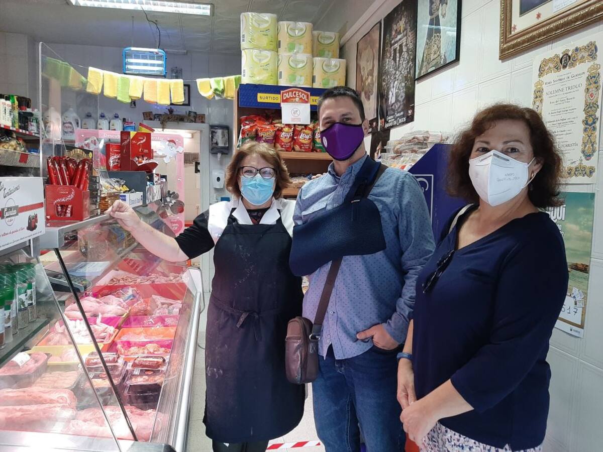 Arranca la campaña 'Compra cerca, siente tu barrio' en Nueva Málaga