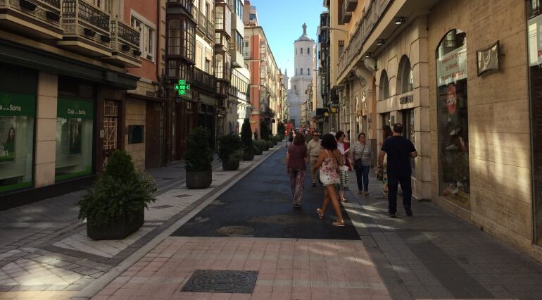 Imagen de la calle Regalado tras las obras