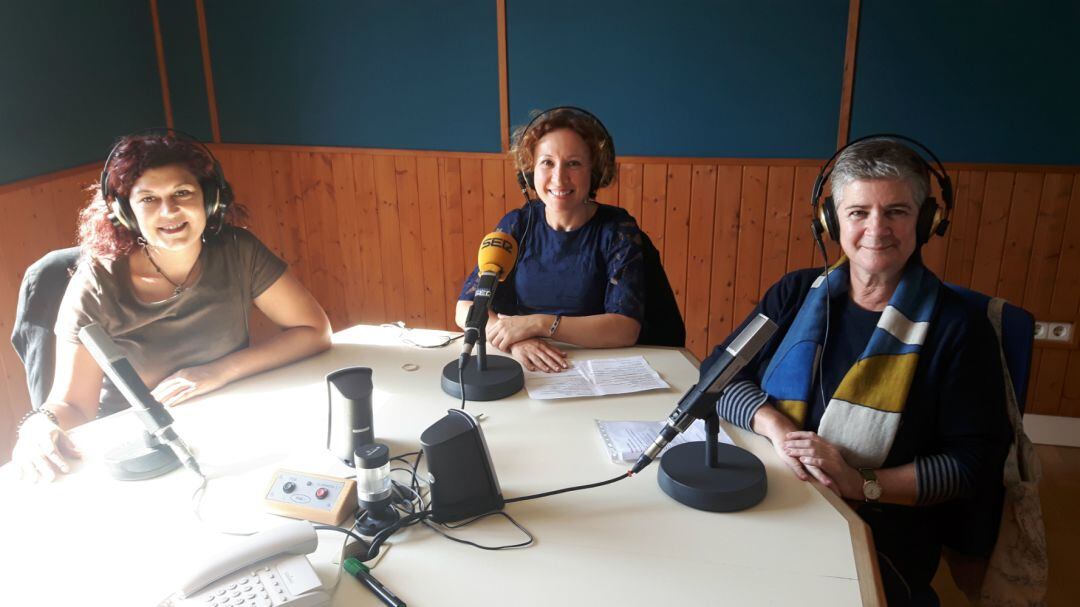 Valeria Correa, Rebeca Gómez y Aida Herreros.