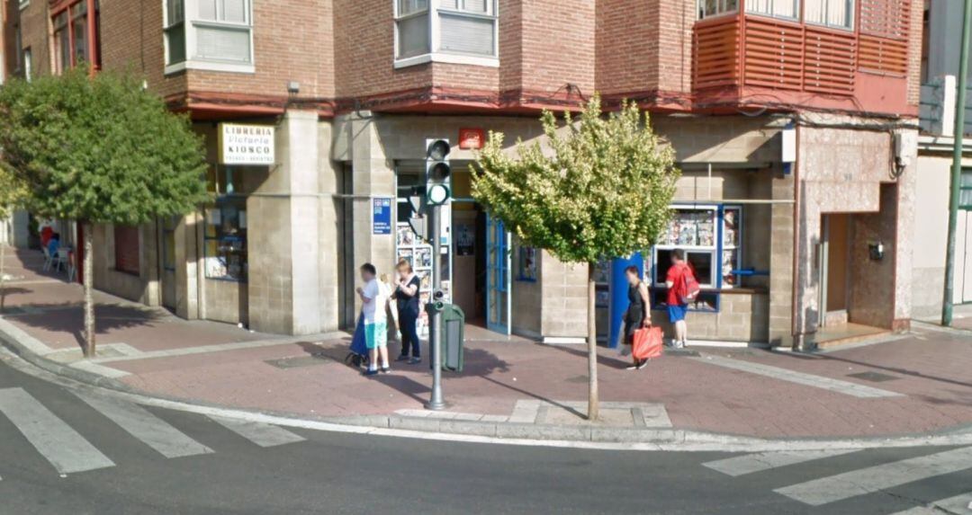 El despacho receptor está en la calle Embajadores