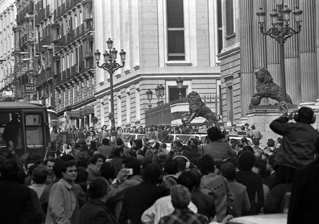 Un documento tras el 23-F dice que el fallo fue "dejar al Borbón libre" y le señalan como un "objetivo a batir y anular" 