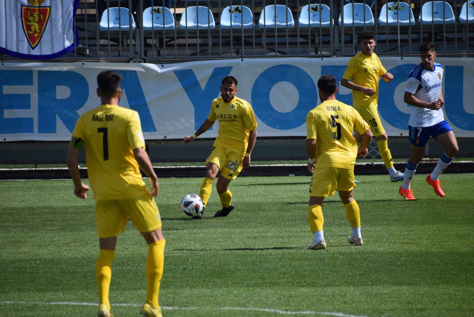 Artiles, Maxi y Raúl Ruiz frente Deportivo Aragón, en la ciudad deportiva del Real Zaragoza
