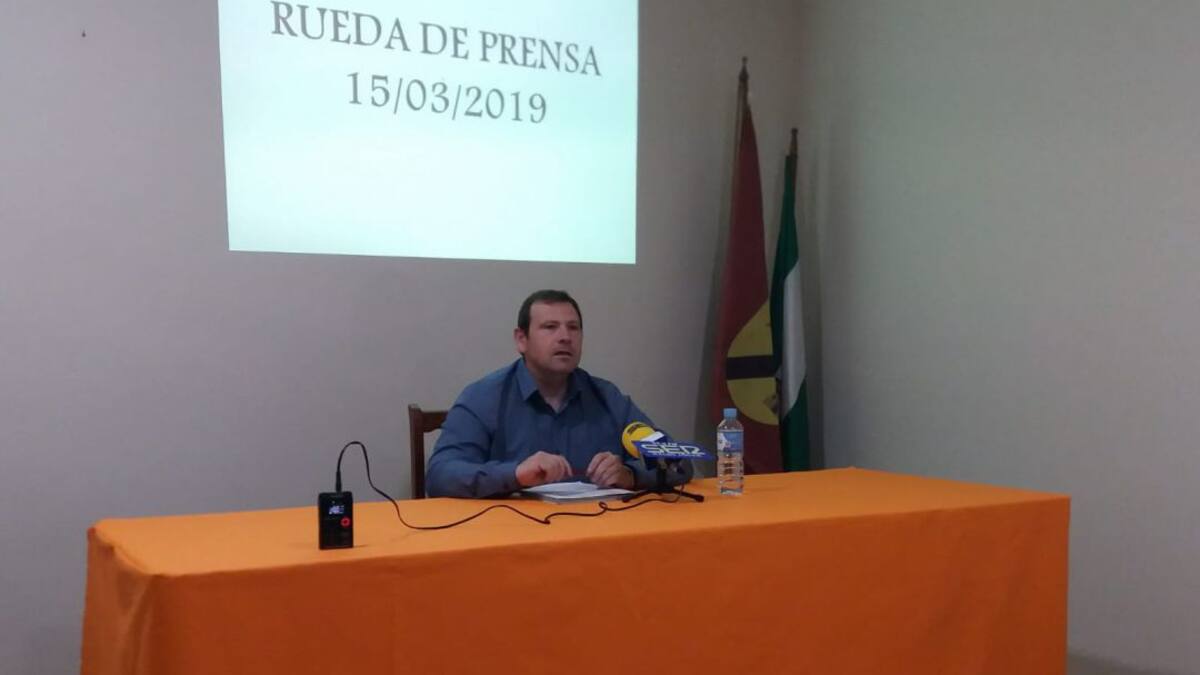 Juan López, "En otros municipios si se hacen cosas, en Jódar estancados 24 años"