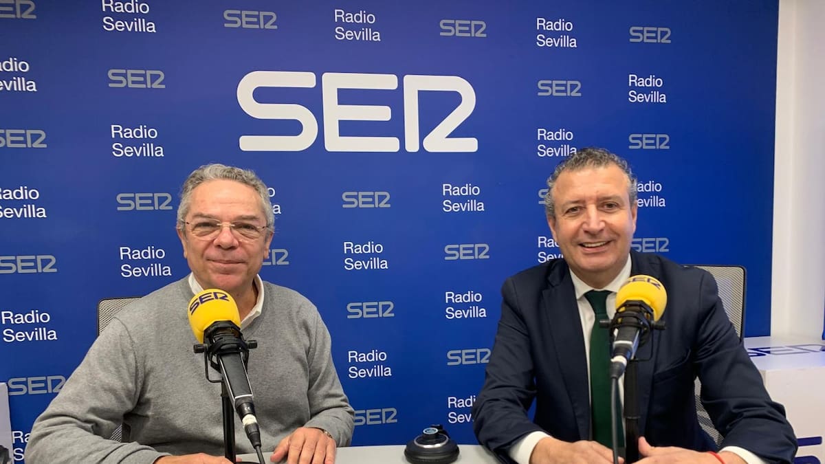 Javier Fernández, presidente de la Diputación: "Si con la nueva financiación autonómica Moreno Bonilla pide 4.000 y se le dan casi 6.000, y no quiere, que lo explique"