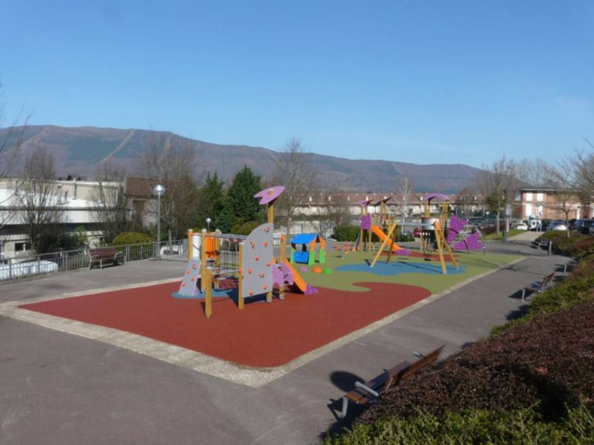 Renovación de juegos infantiles