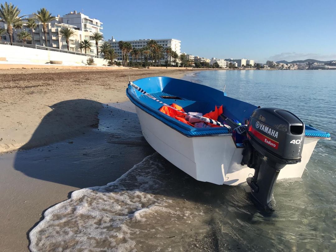 Imagen de archivo de una patera llegada a Ibiza