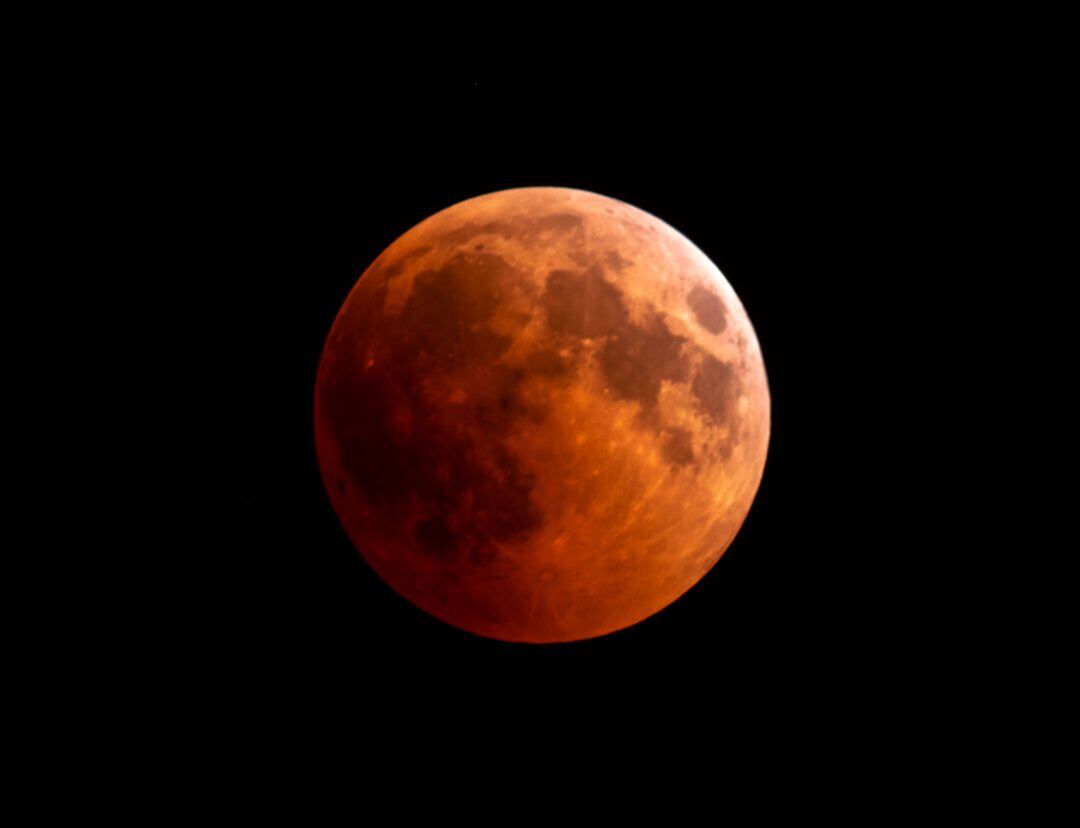 Primer eclipse total de Luna del 2019