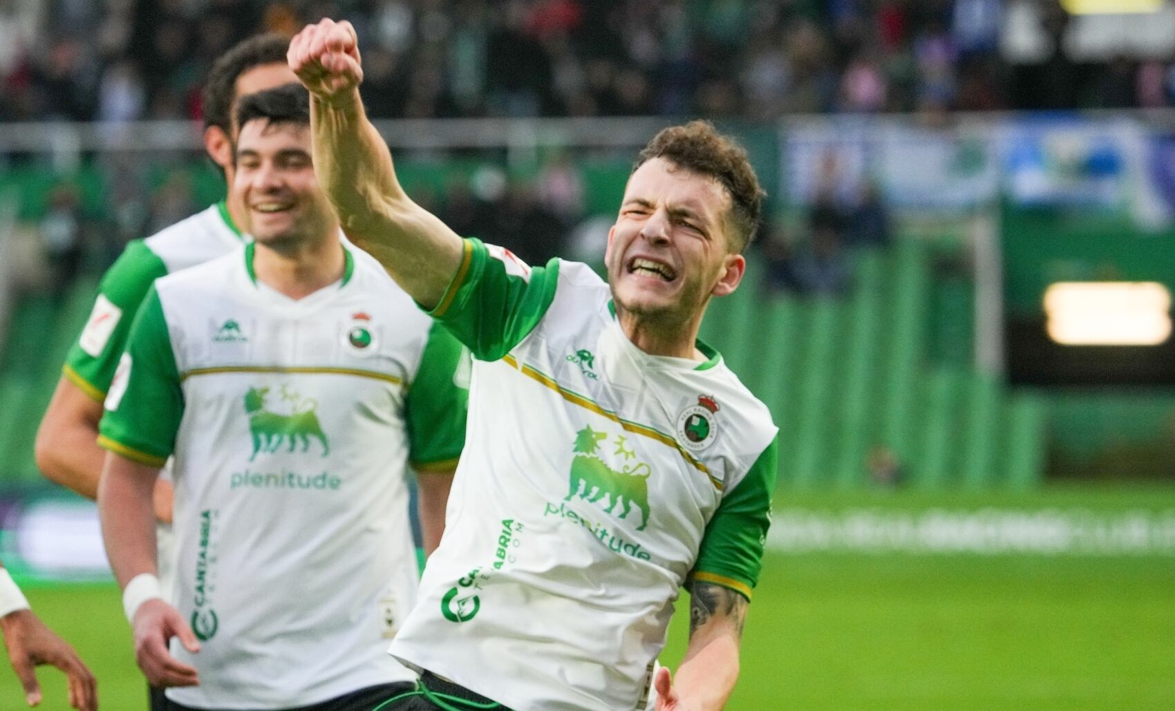 Iñigo Vicente celebra su gol ante el CD. Leganés