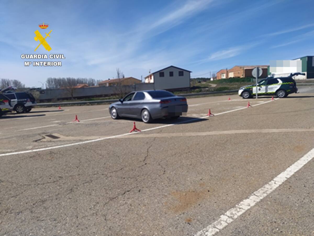 Circulaba en Palencia a 198 km/hora, drogado y con un menor en el vehículo