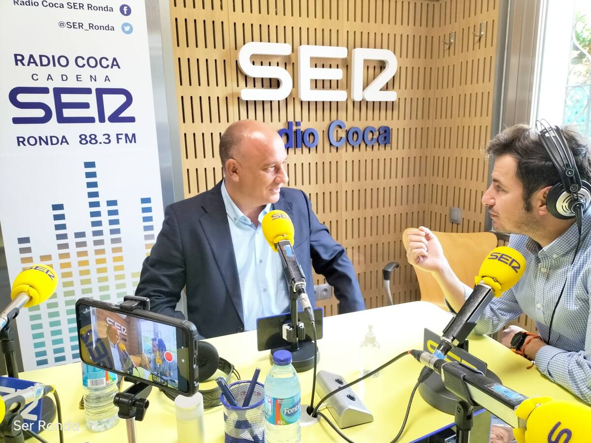 Francisco Cañestro: "Prefiero no ser alcalde a cortar el puente"
