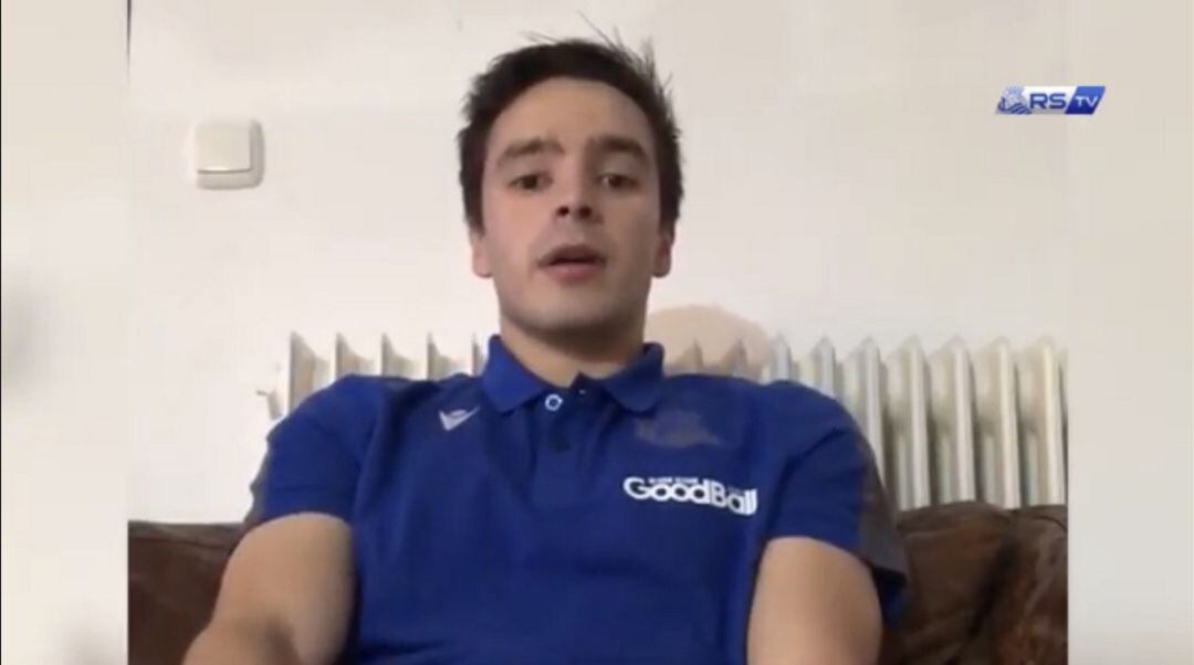 Gorosabel responde a las preguntas que le plantean desde su casa