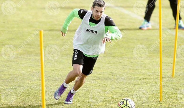 Víctor Rodríguez define el partido ante los gipuzkoanos como &quot;la primera final&quot;