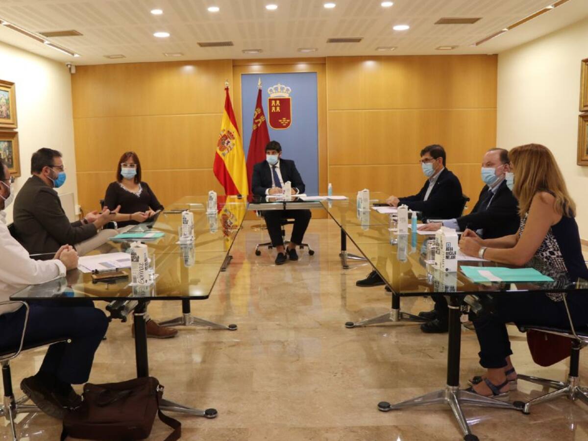 Salud detecta dos nuevos brotes de Covid-19 en Murcia y Cartagena