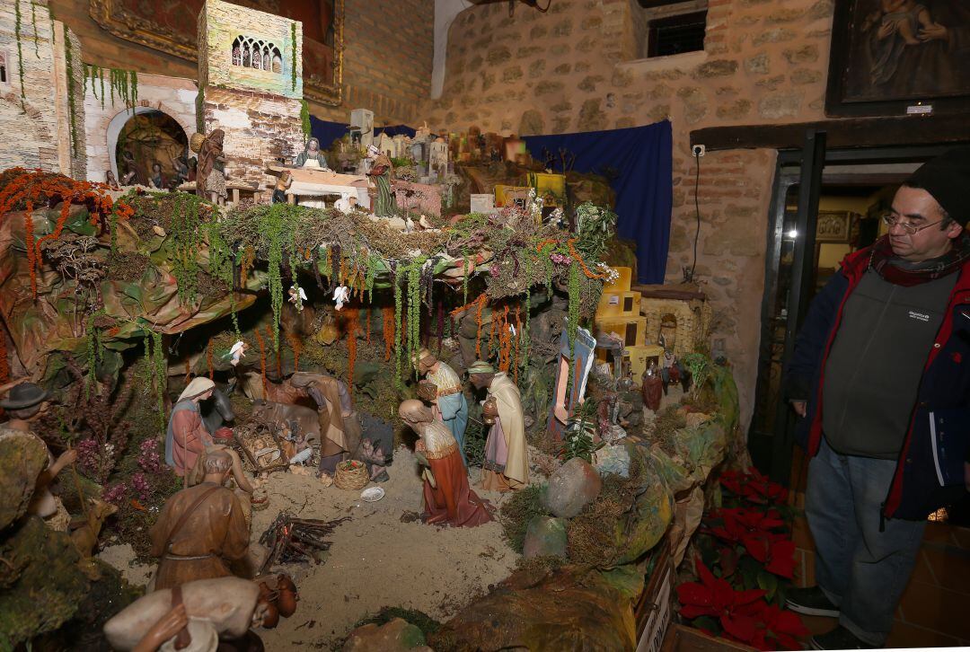 Belenes del Mundo en el convento de la Claras en Carrión de los Condes